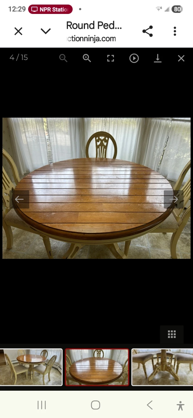 Round Pedestal Dining Table with 4 Chairs