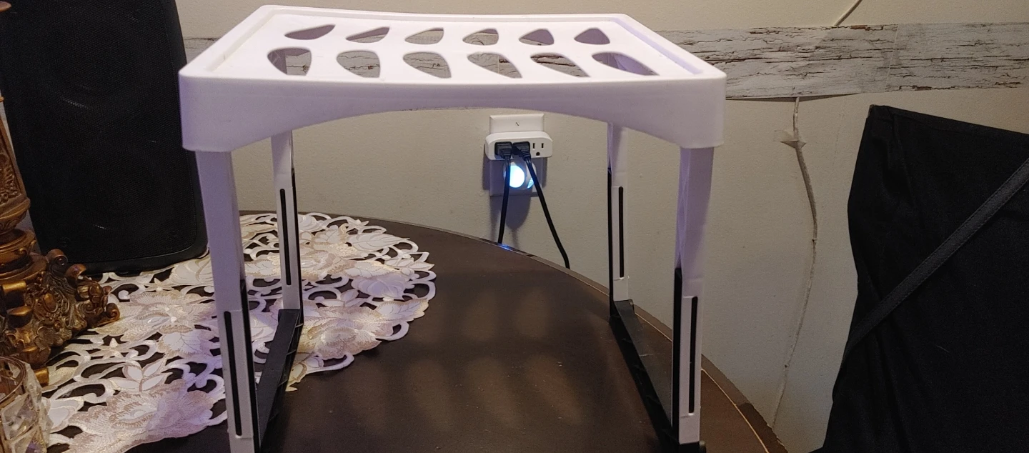 White Plastic Rack Stand