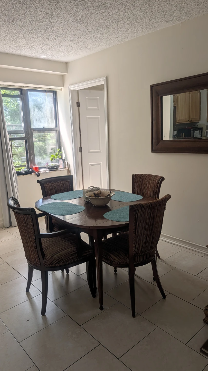 Oval Dining Table with 4 Chairs - photo 3
