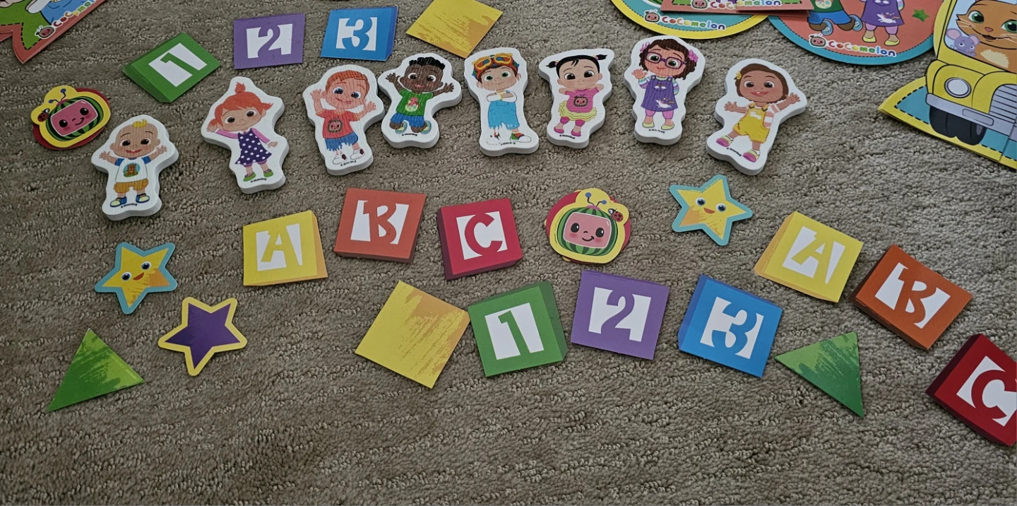 Cocomelon Party Pack and Toys Bundle - photo 2
