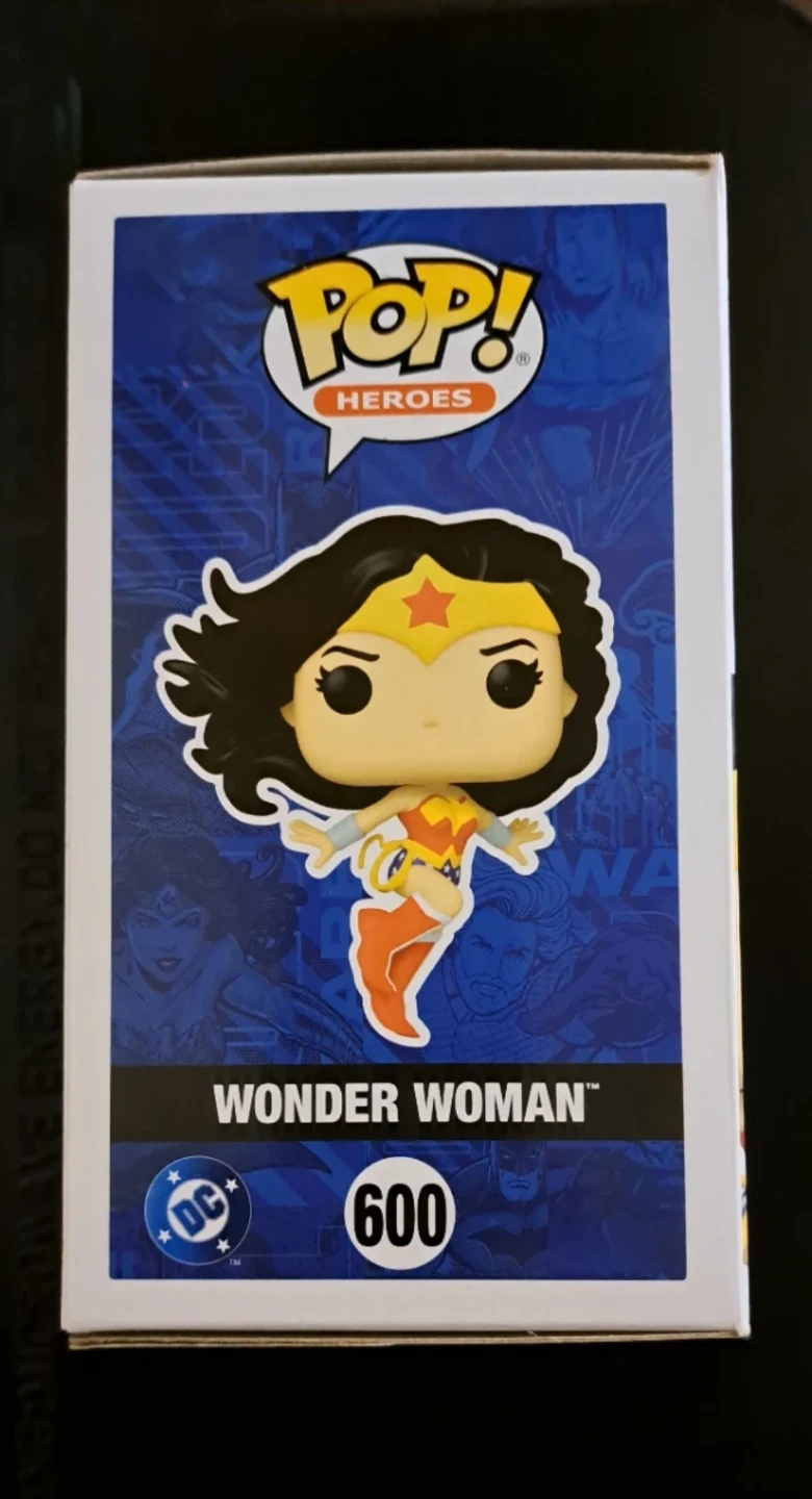 Funko Pop! Heroes Wonder Woman Vinyl Figure #600 - photo 3