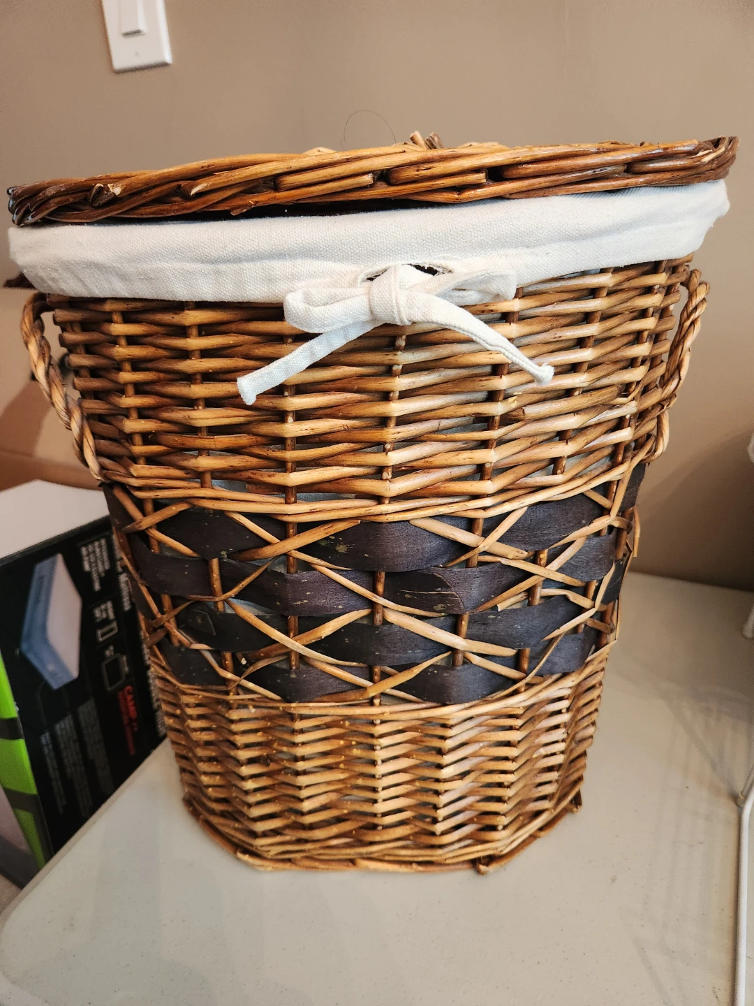 Wicker Laundry Basket with Lid