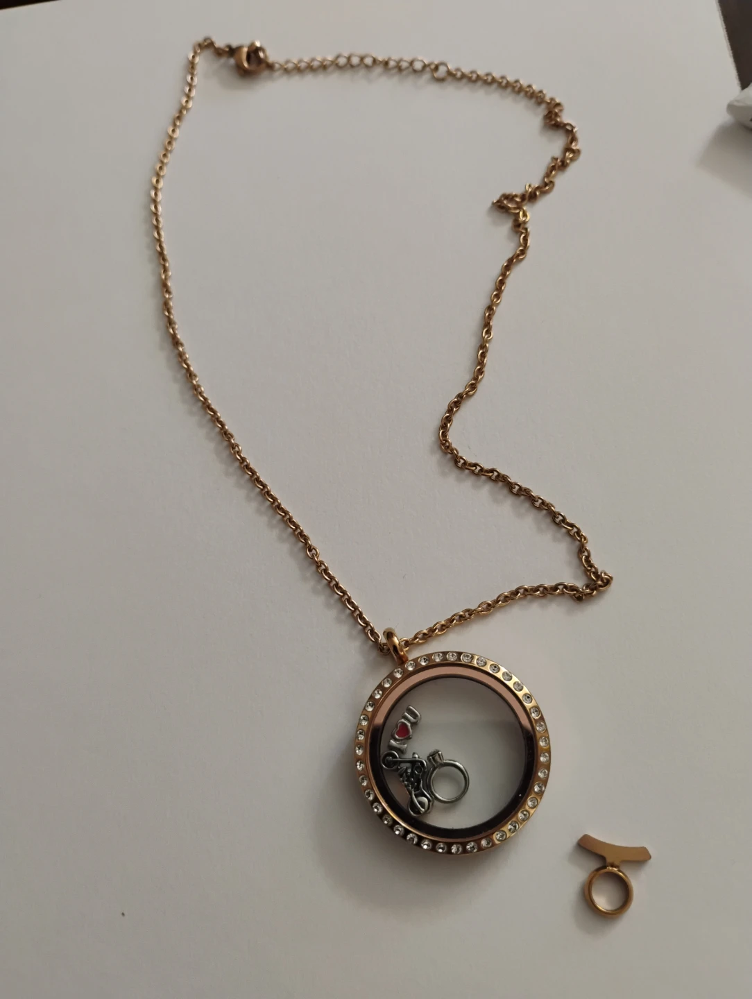 Rose gold plated display locket