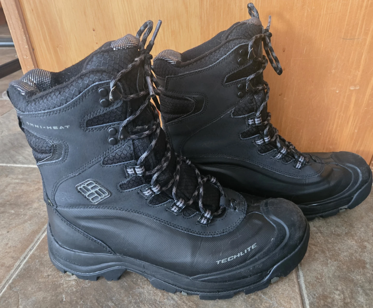 Columbia Waterproof Winter Boots. Men's size 11. Like new! - photo 3