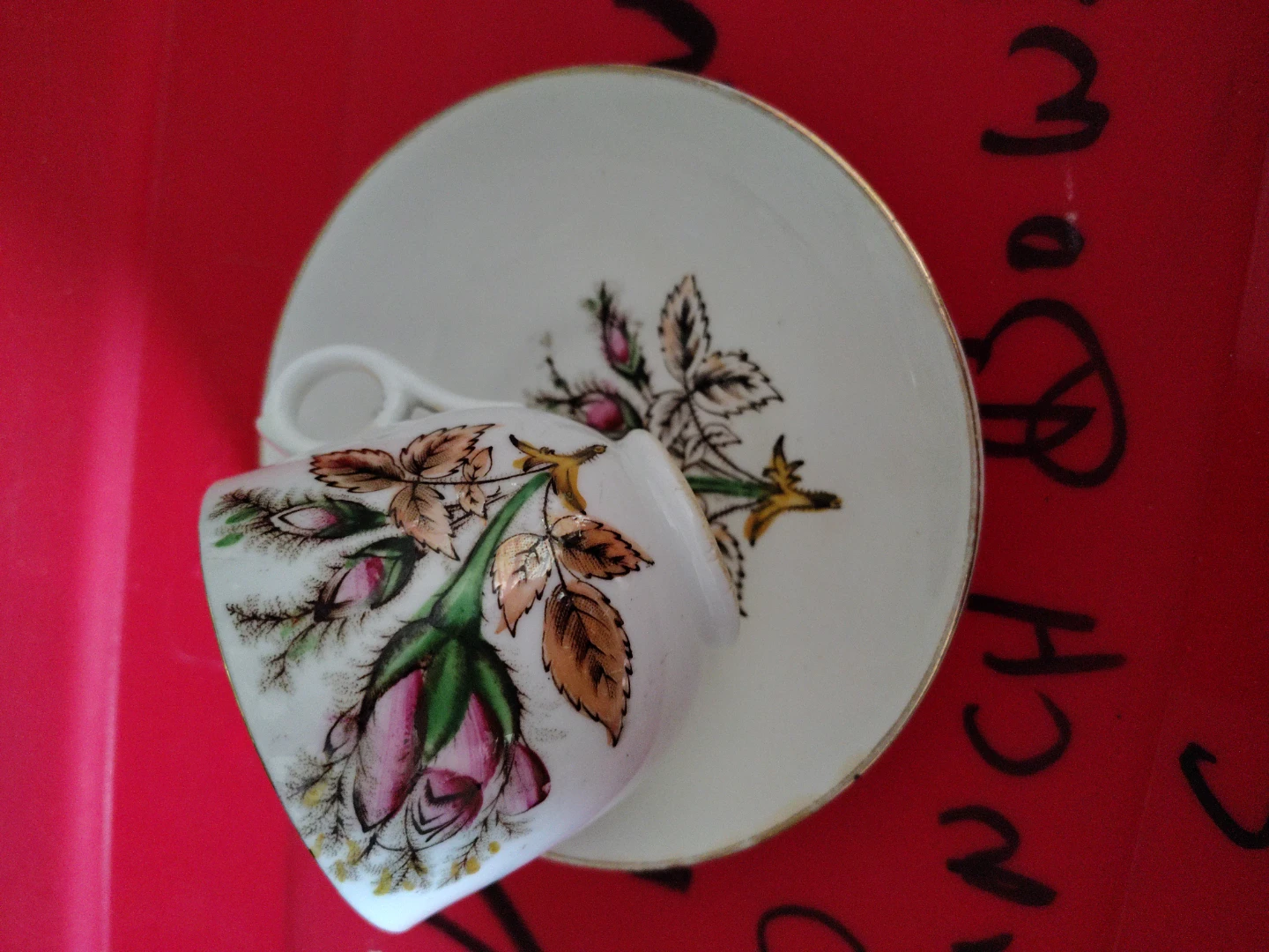 Vintage Teacups and Saucers - photo 2