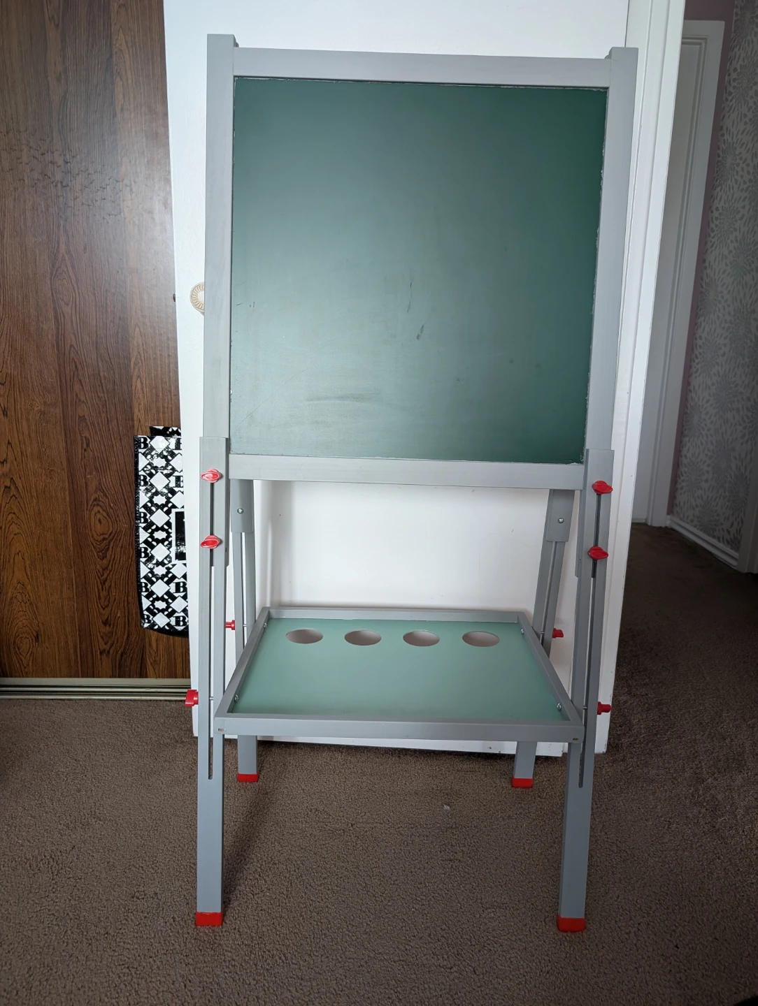 Adjustable Double-Sided Easel