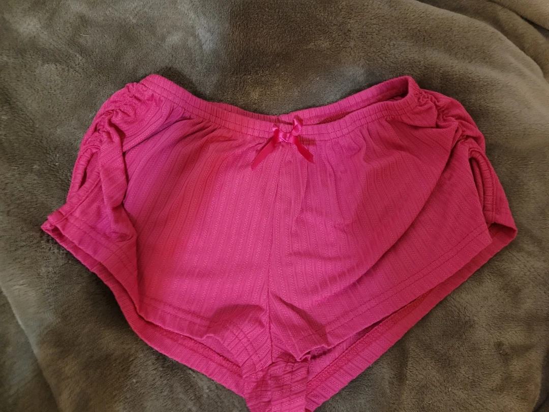 3 Lounge shorts