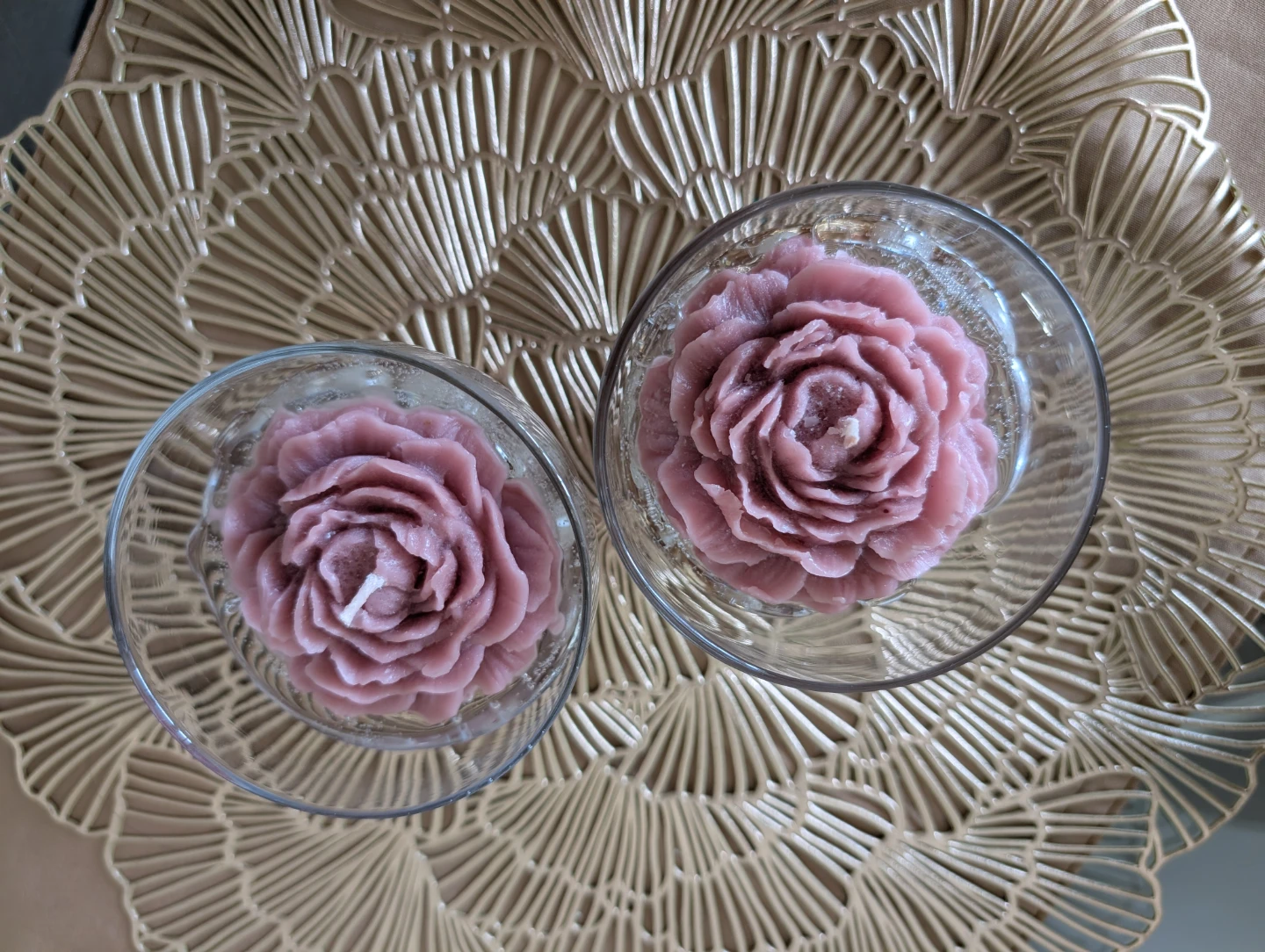 Set of 2 Flower Candles in Glass Holders