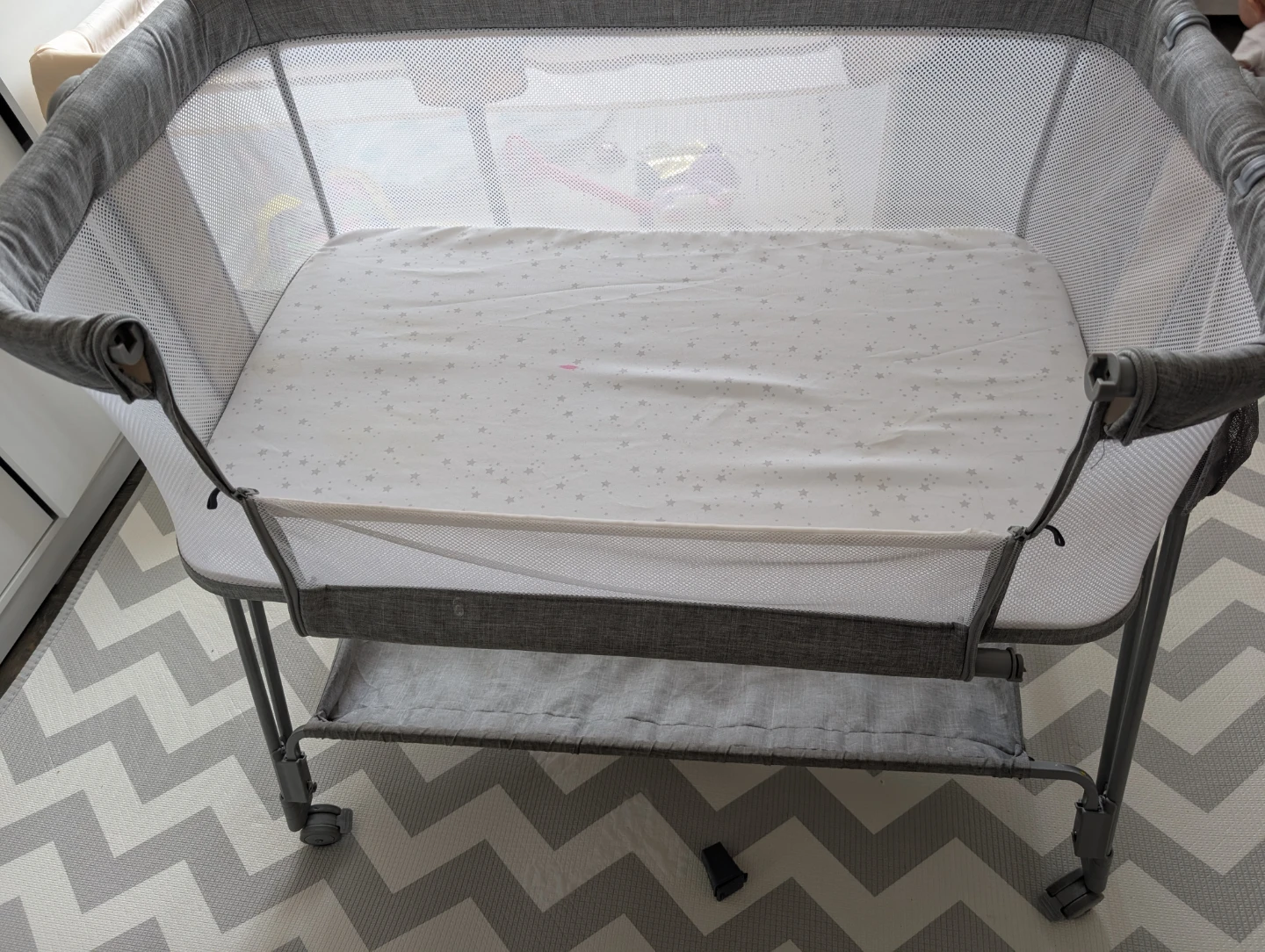Grey Bassinet , 45 $ - photo 4