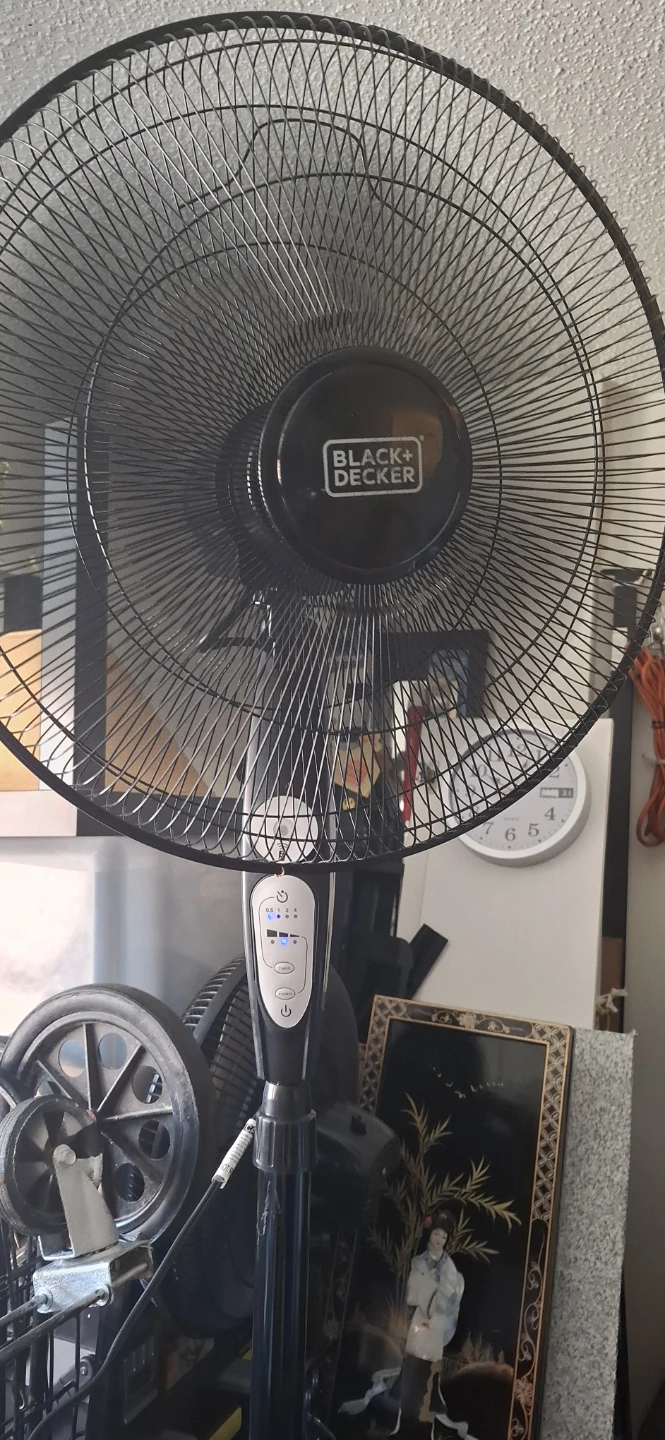 Standing Oscillating Pedestal Fan - photo 3