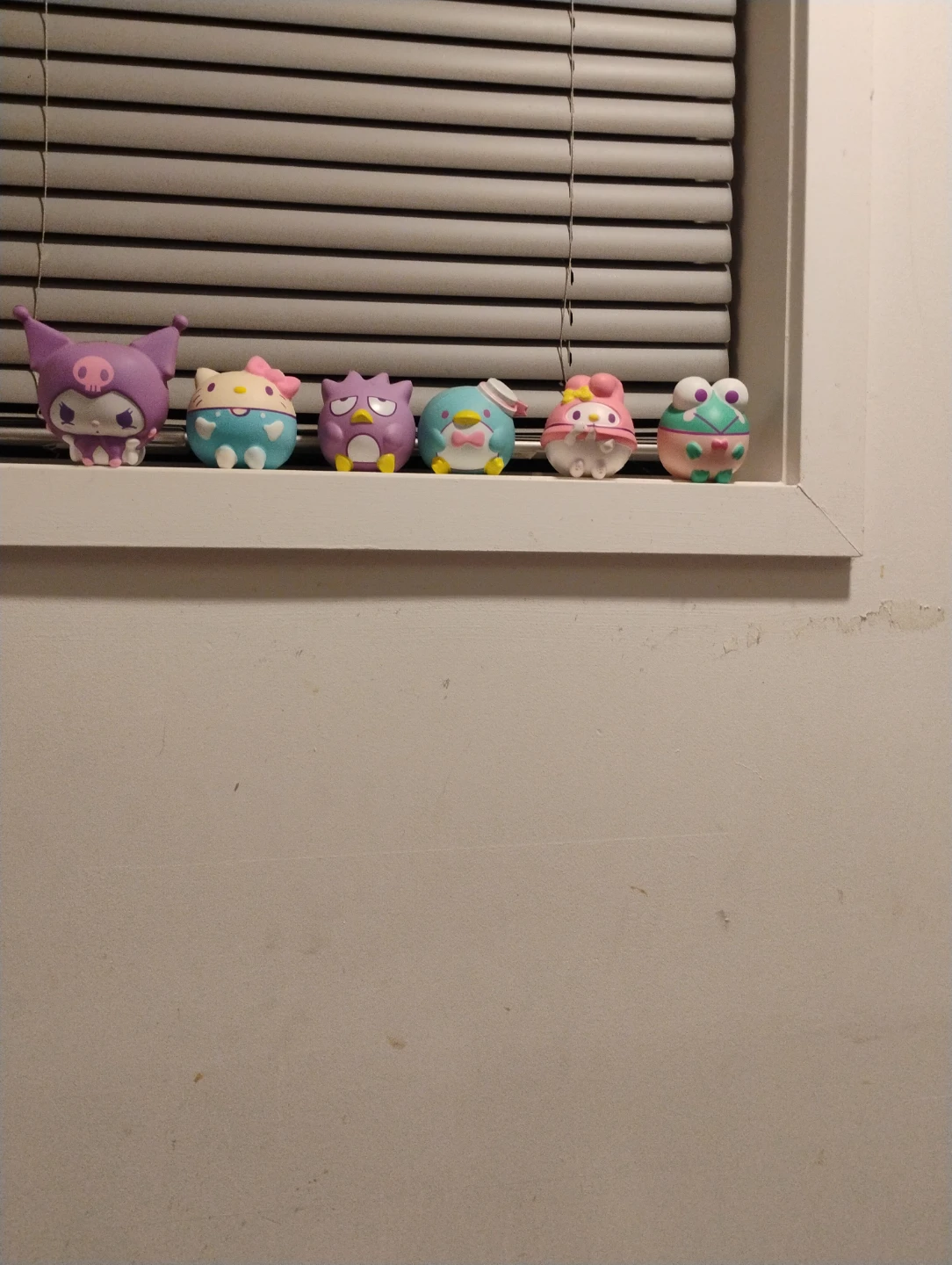Sanrio collectible character figure set of 6