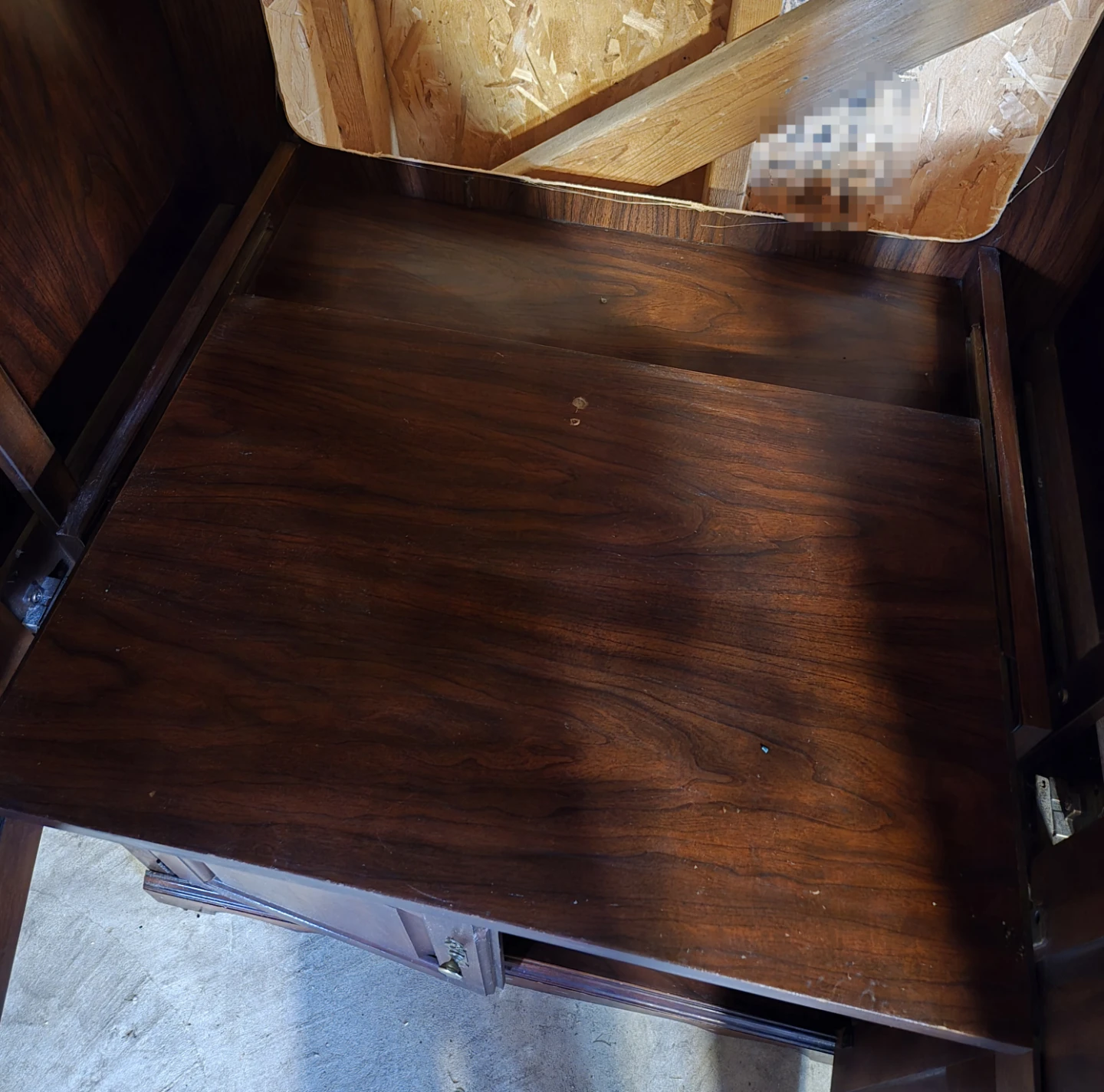 Wooden Entertainment Unit - photo 3