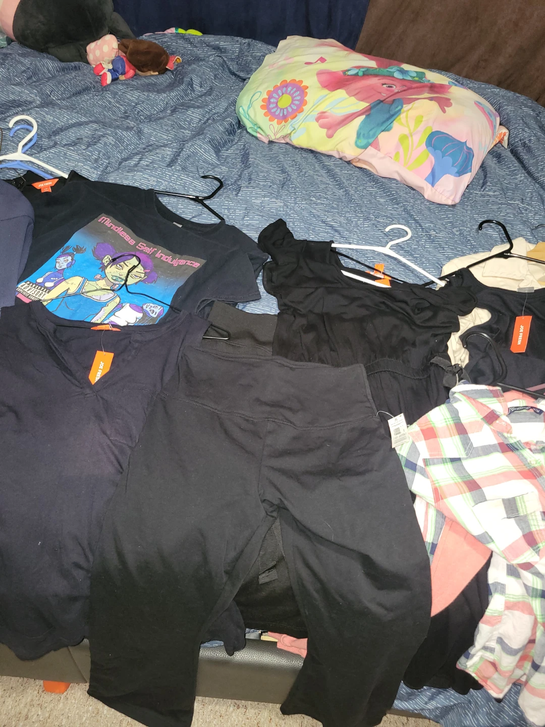 Bundle of Women's Clothing - photo 3