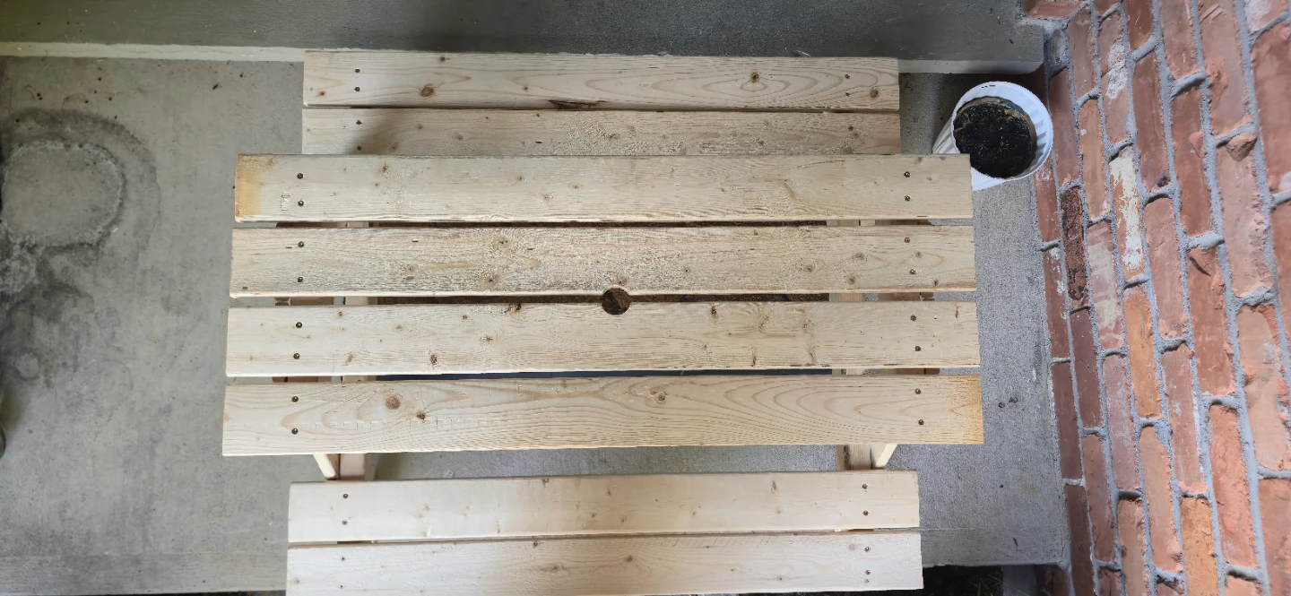 Small/med Kids picnic tables - photo 5