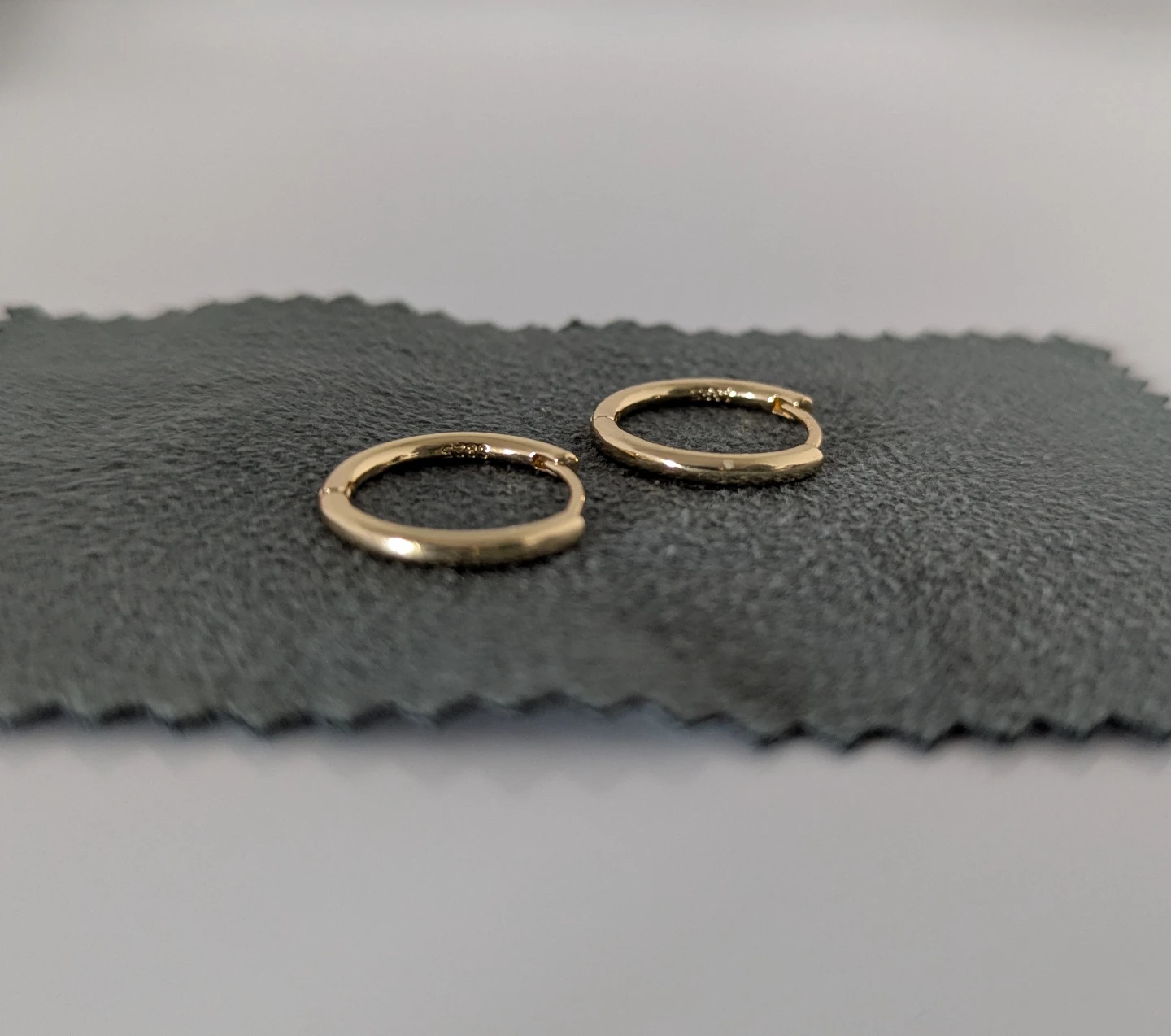 14k Gold Plated Sterling Silver Hoop Earrings (14mm) - photo 5