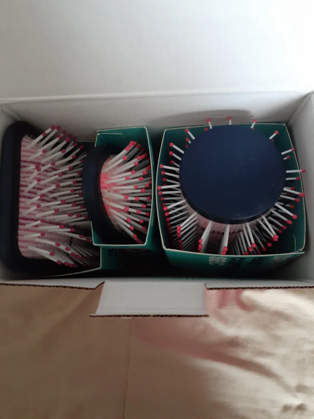 Conair De-Poof Shine Hair Brush Set - photo 3
