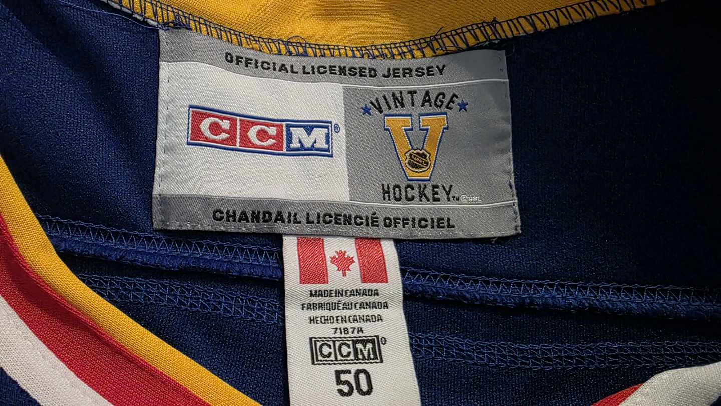 CCM Wayne Gretzky 99 St. Louis Blues Jersey - Size 50 - photo 4
