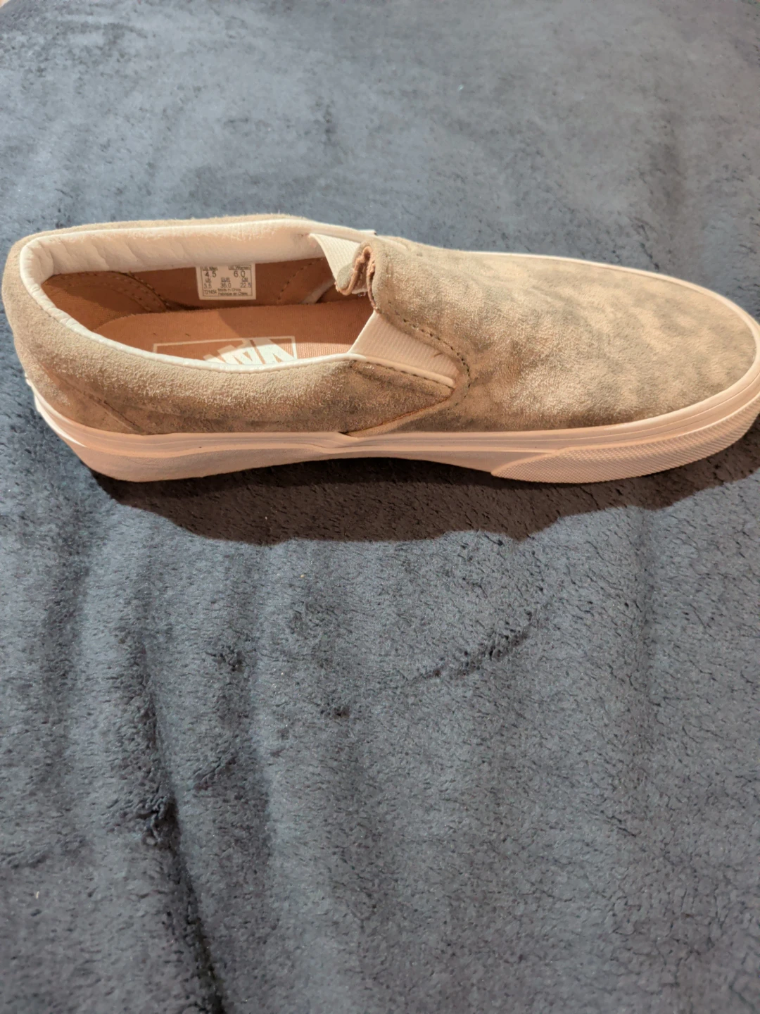 Brand New Vans Suede Slip-On shoe women size 6, men 4, youth 4.5 - photo 2