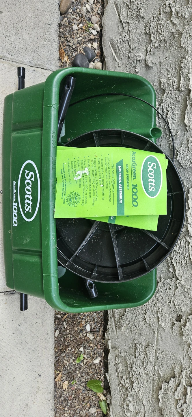 Scotts AccuGreen 1000 Drop Spreader