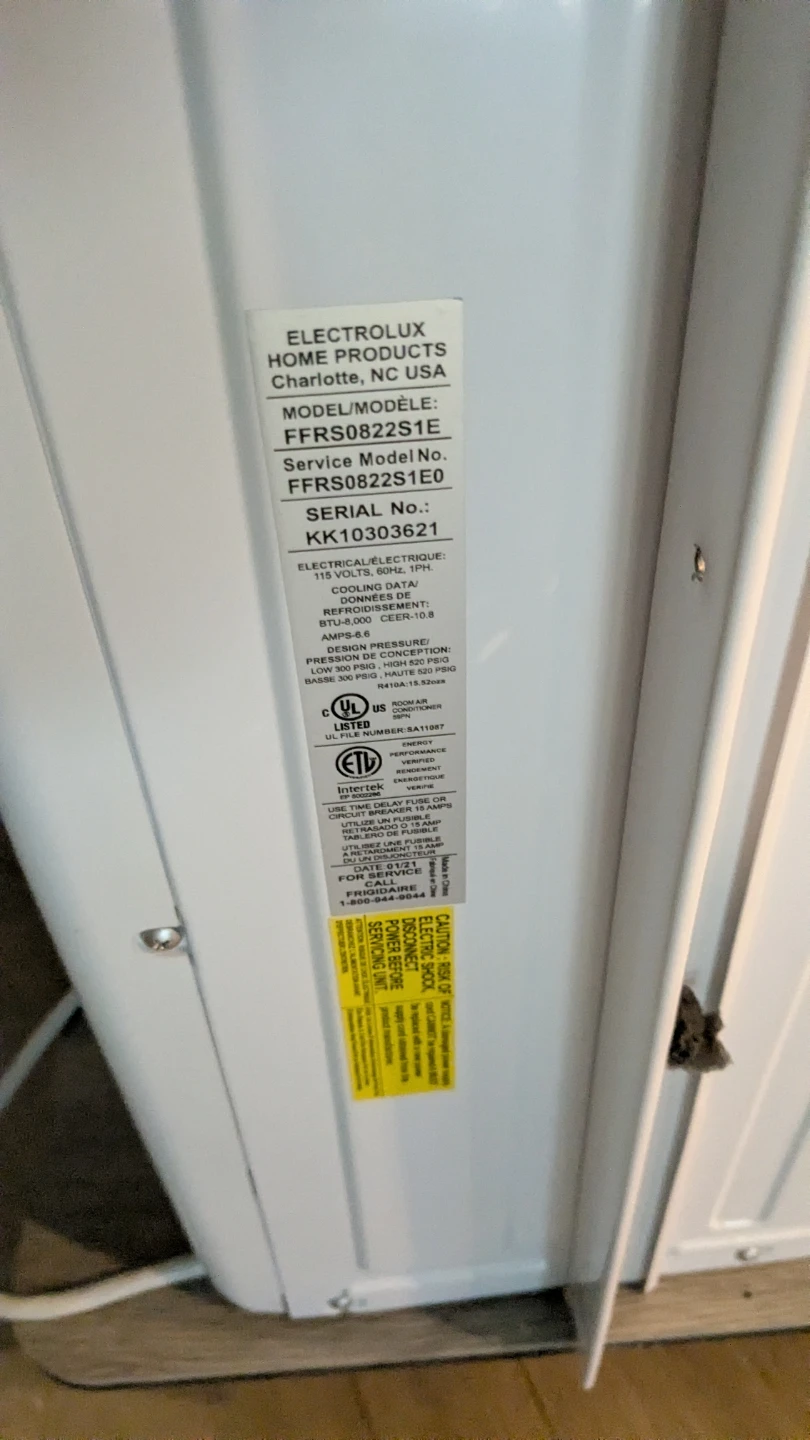 Frigidaire FFRS0822SE Air Conditioner - photo 3