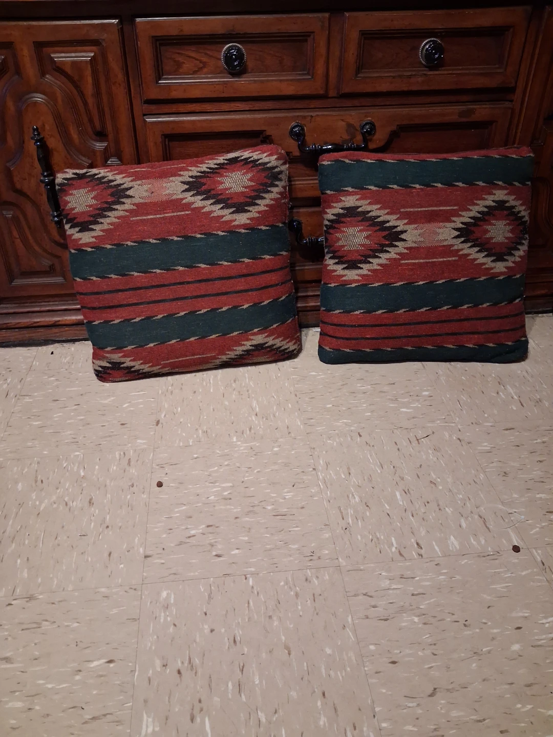 2 LARGE THROW PILLOWS - photo 3