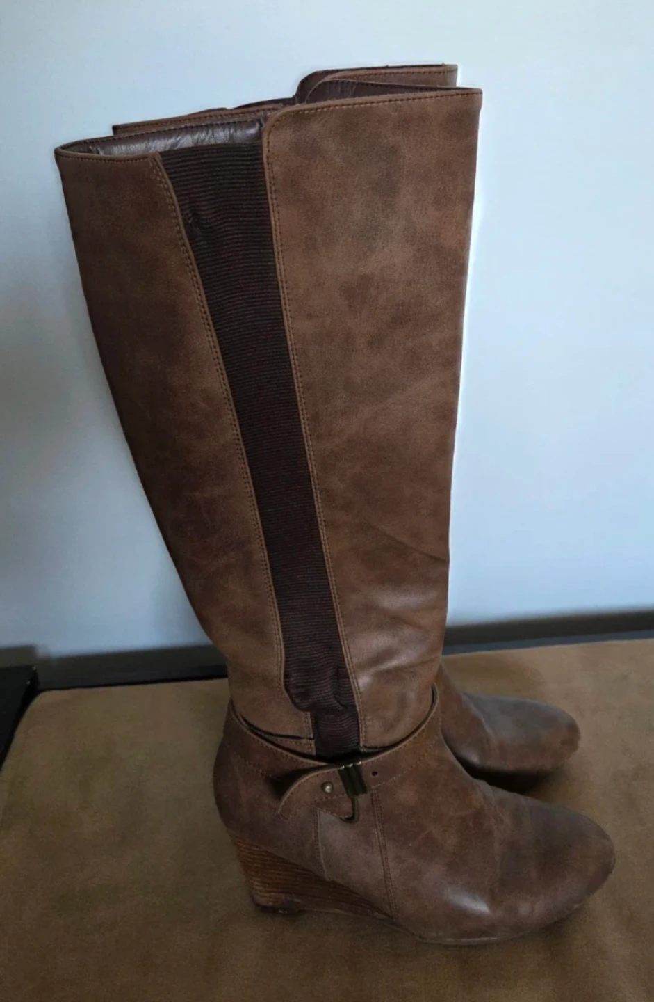 Brown Knee-High Wedge Boots - photo 4