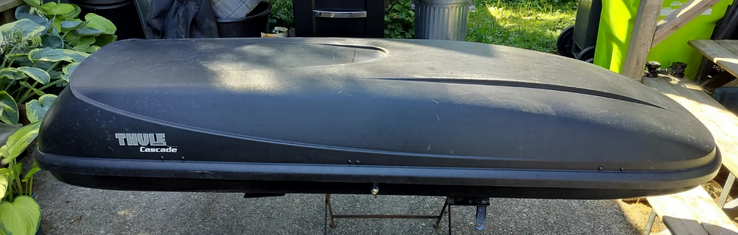 Thule Cascade Cargo Box