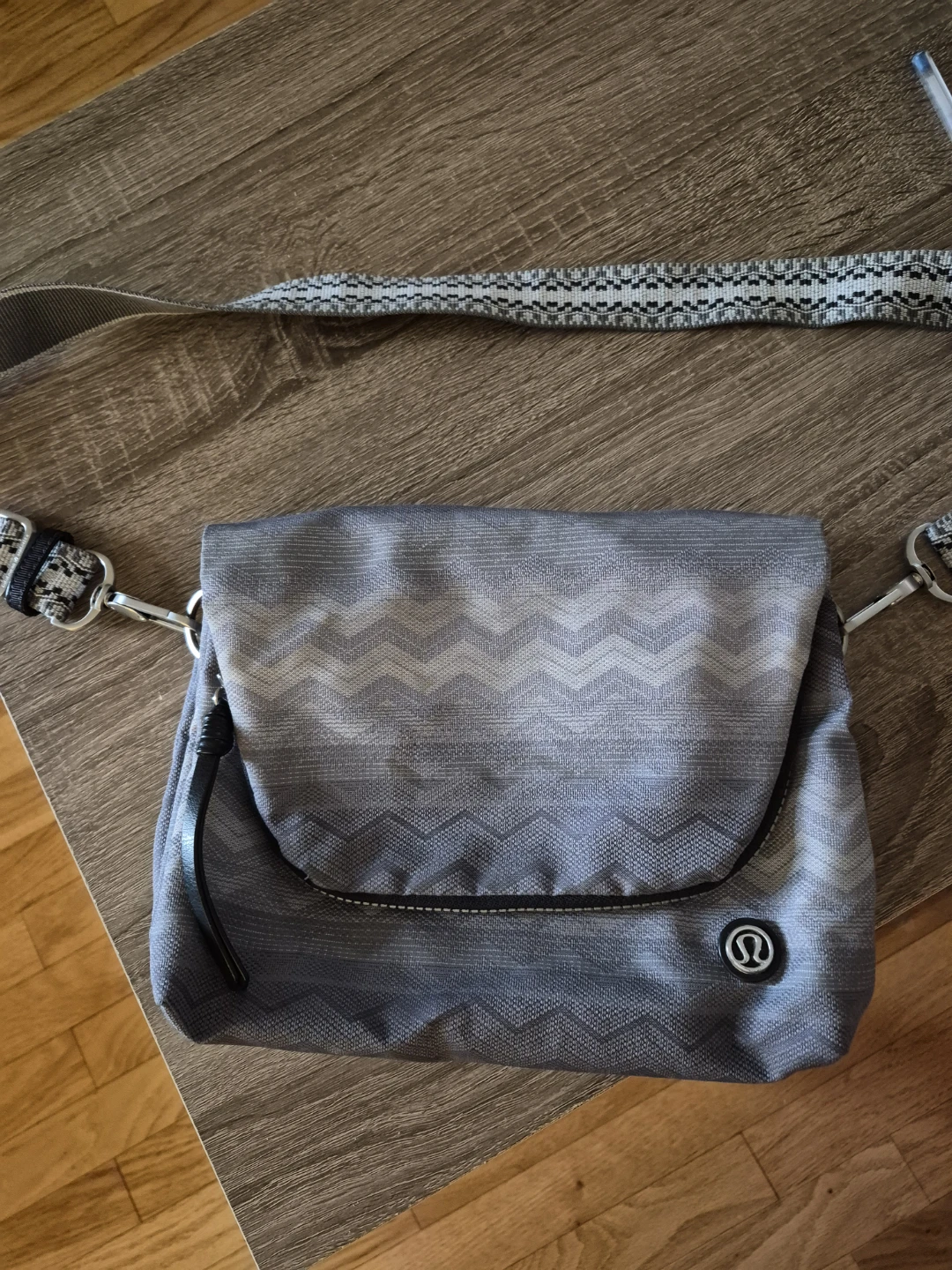 Lululemon crossbody