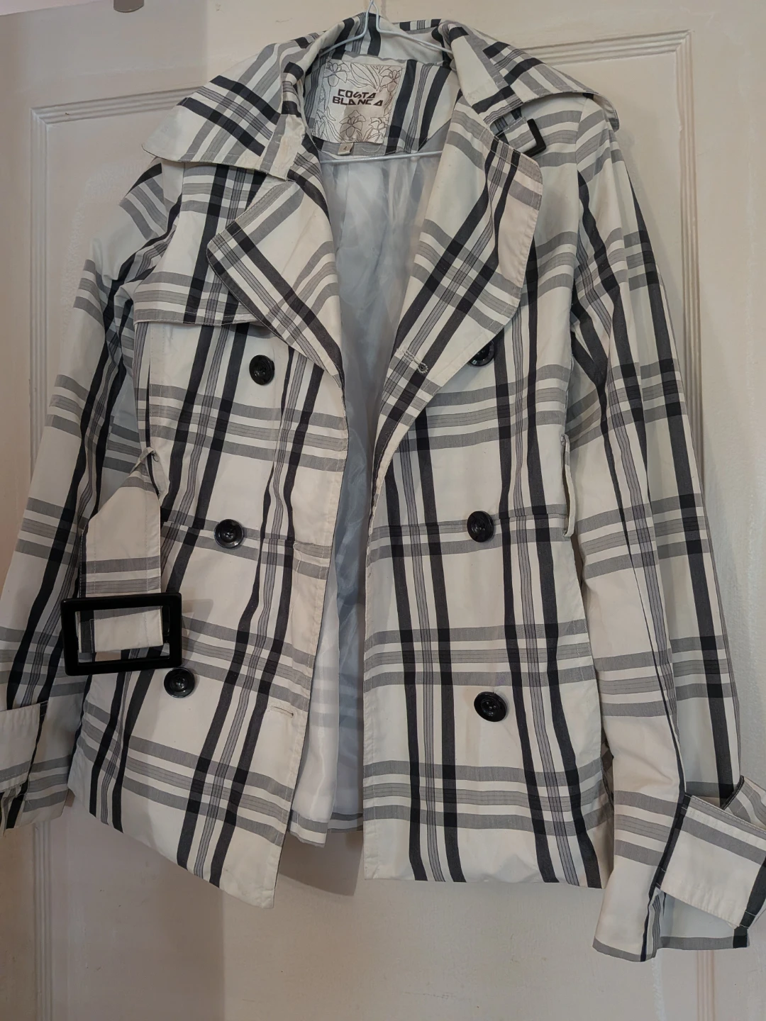 Plaid Trench Coat. Costa Blanca