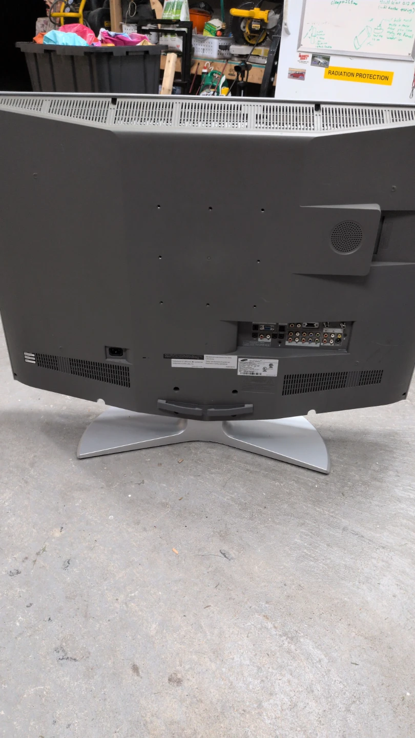 Samsung sync master LCD - photo 2
