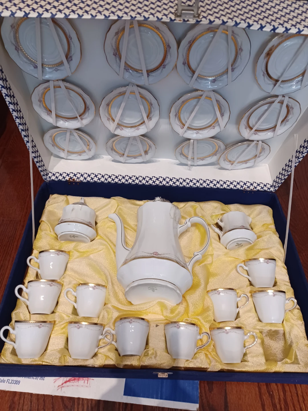Bavaria Winterling 11 piece tea/espresso set