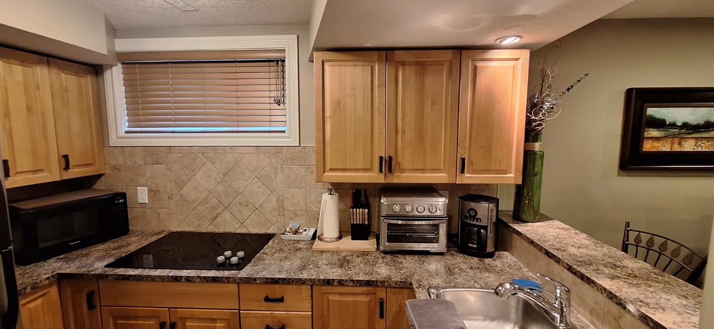 RENTAL Fully Furnished Basement Suite