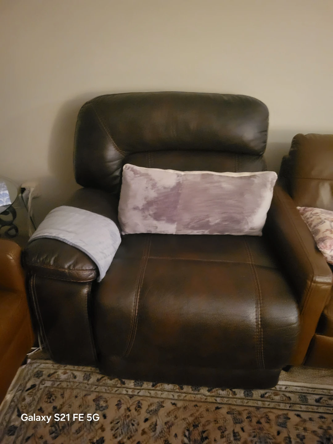 Brown Leather Recliner Chair - photo 3