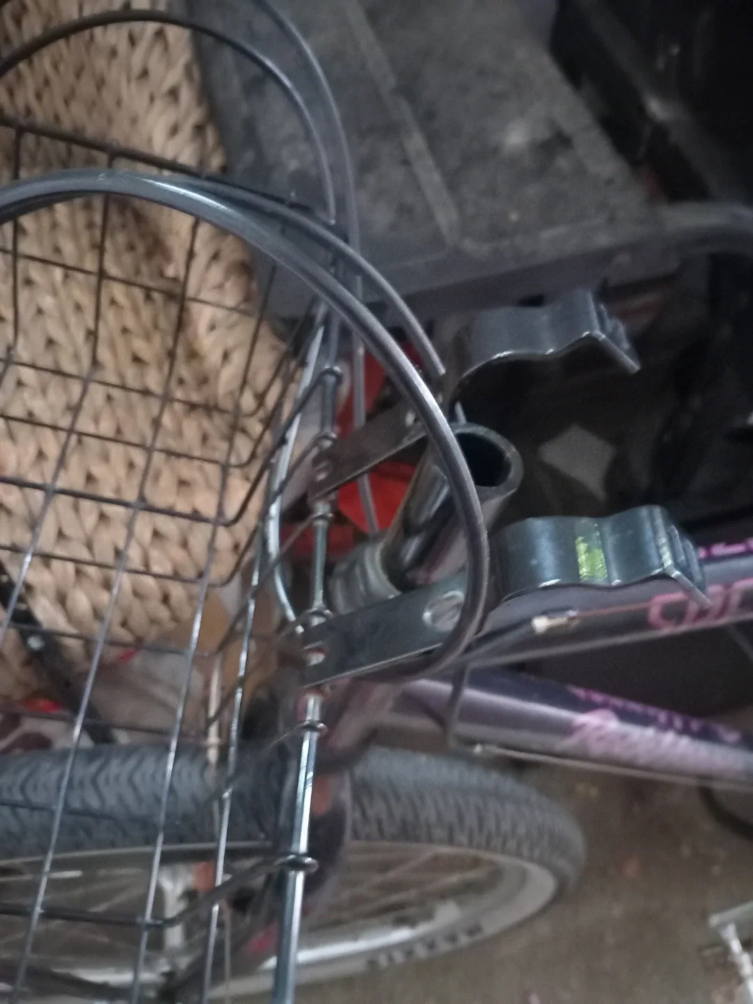 Specialized Rockhopper Mountain Bike - photo 3