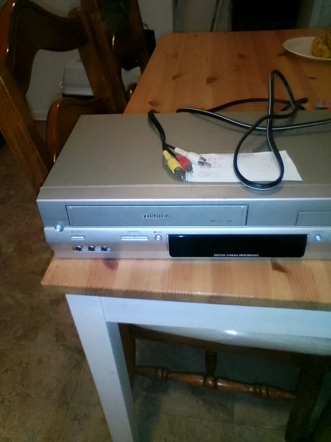 Toshiba DVD VCR Combo Player Recorder SD-V794 - photo 2