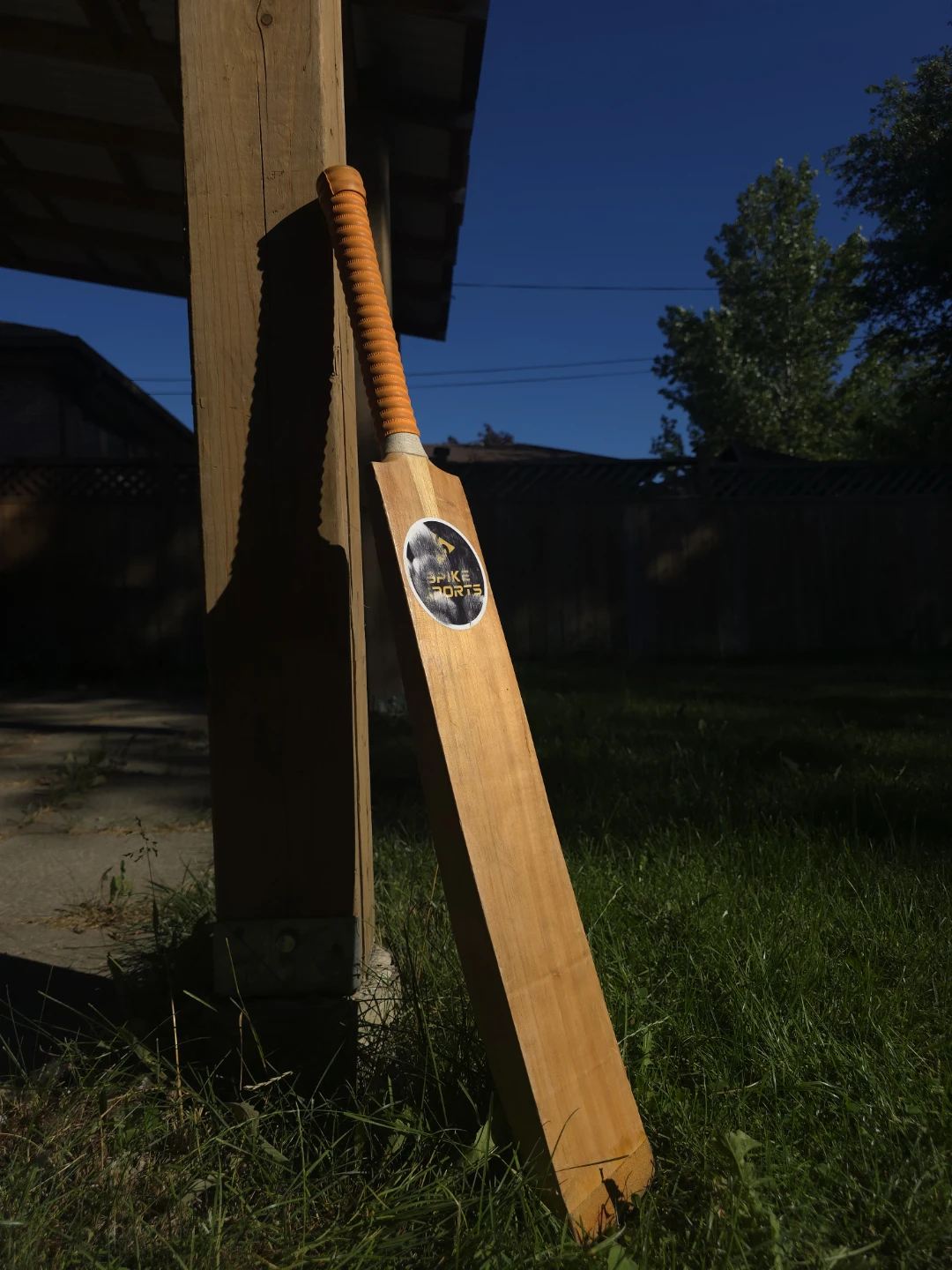 Cricket bats and stumps - photo 3