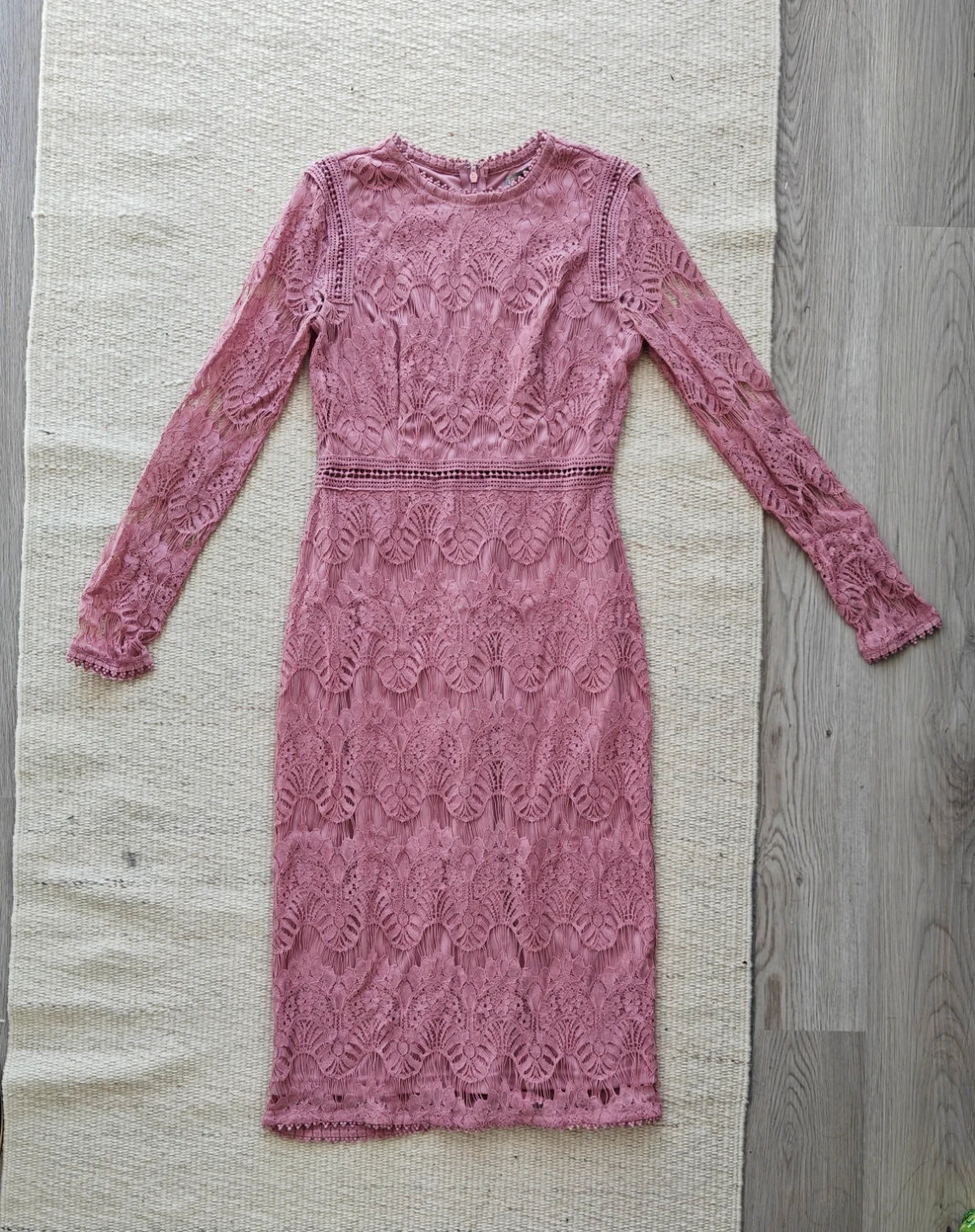 LOVE X DESIGN Pink Lace Dress - Size S