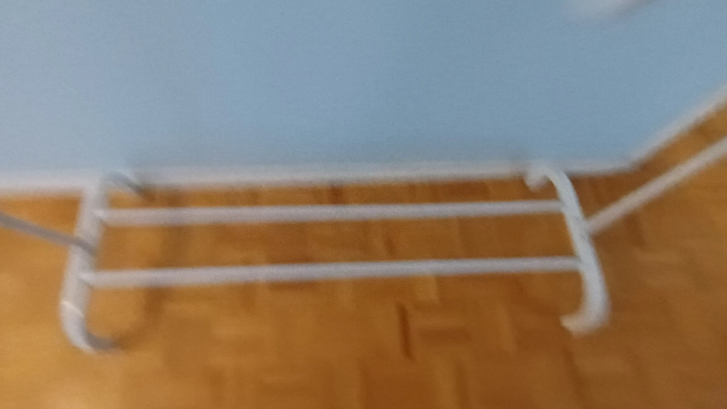 White Metal Garment Rack - photo 2