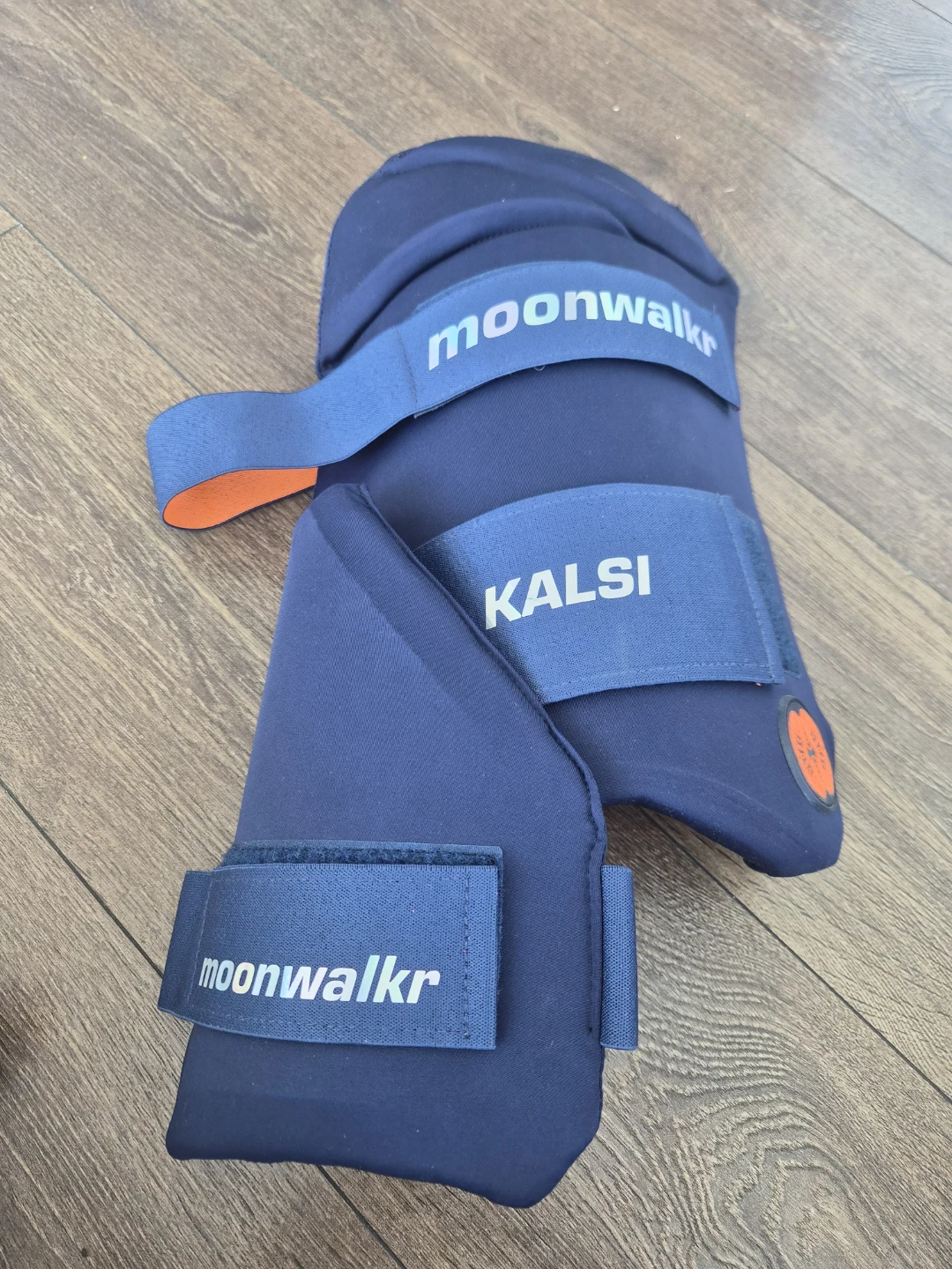 Moonwalkr Thigh  Guards
