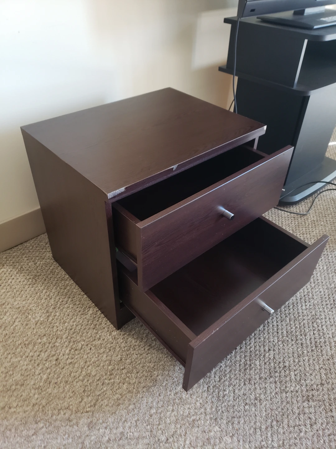 Bed Side Dresser