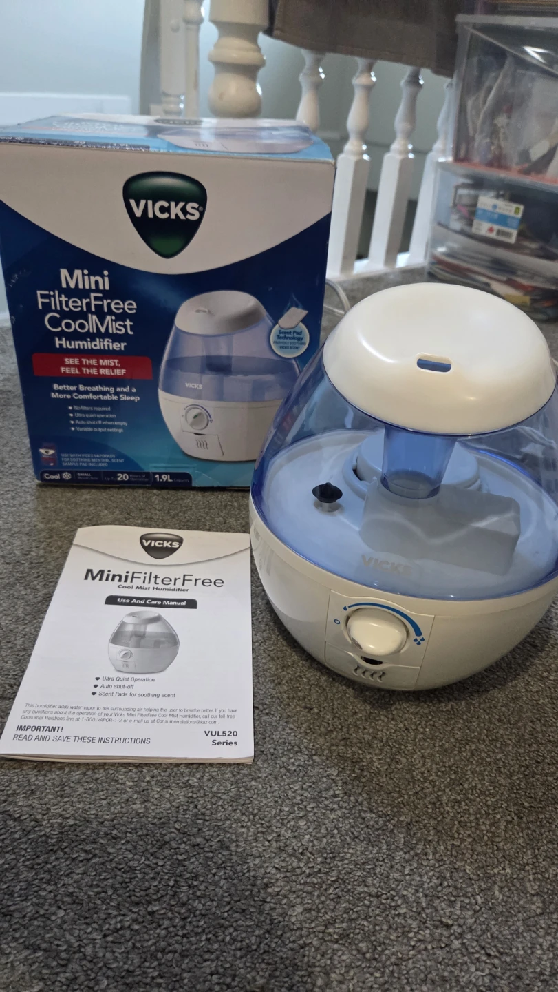 Vicks Mini FilterFree CoolMist Humidifier VUL520 - photo 3