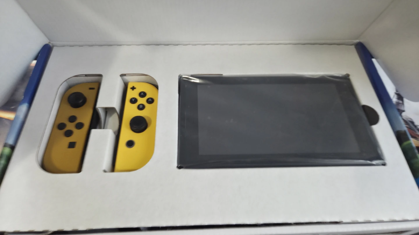 Nintendo Switch Pokémon: Let's Go, Pikachu! - photo 3