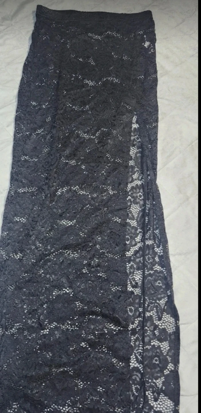 Forever 21 Black Lace Maxi Skirt