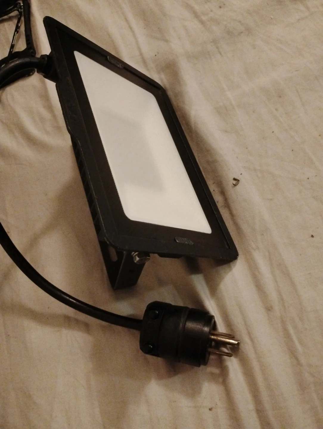 LED Flood Light with Plug - photo 2