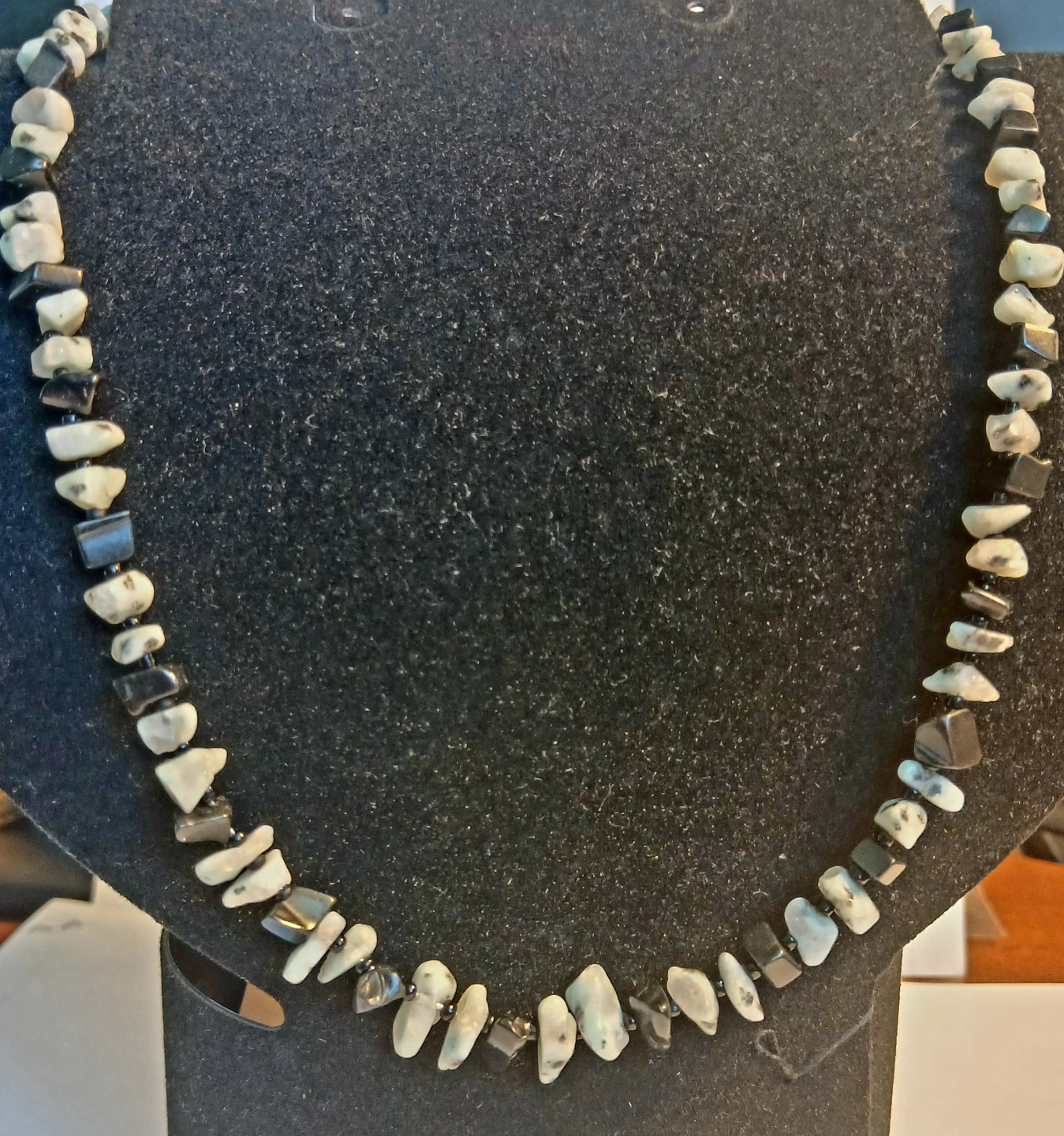 Beaded Necklace - Black and White - photo 4