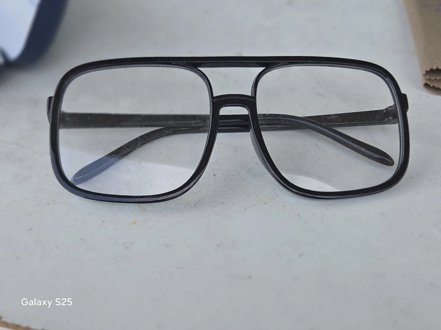 Lacoste Eyeglasses with Case - photo 5