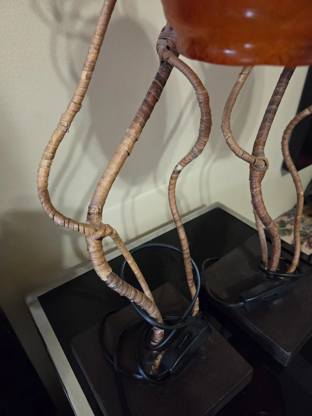 VINTAGE Wrapped Metal Beehive Lamps - photo 3