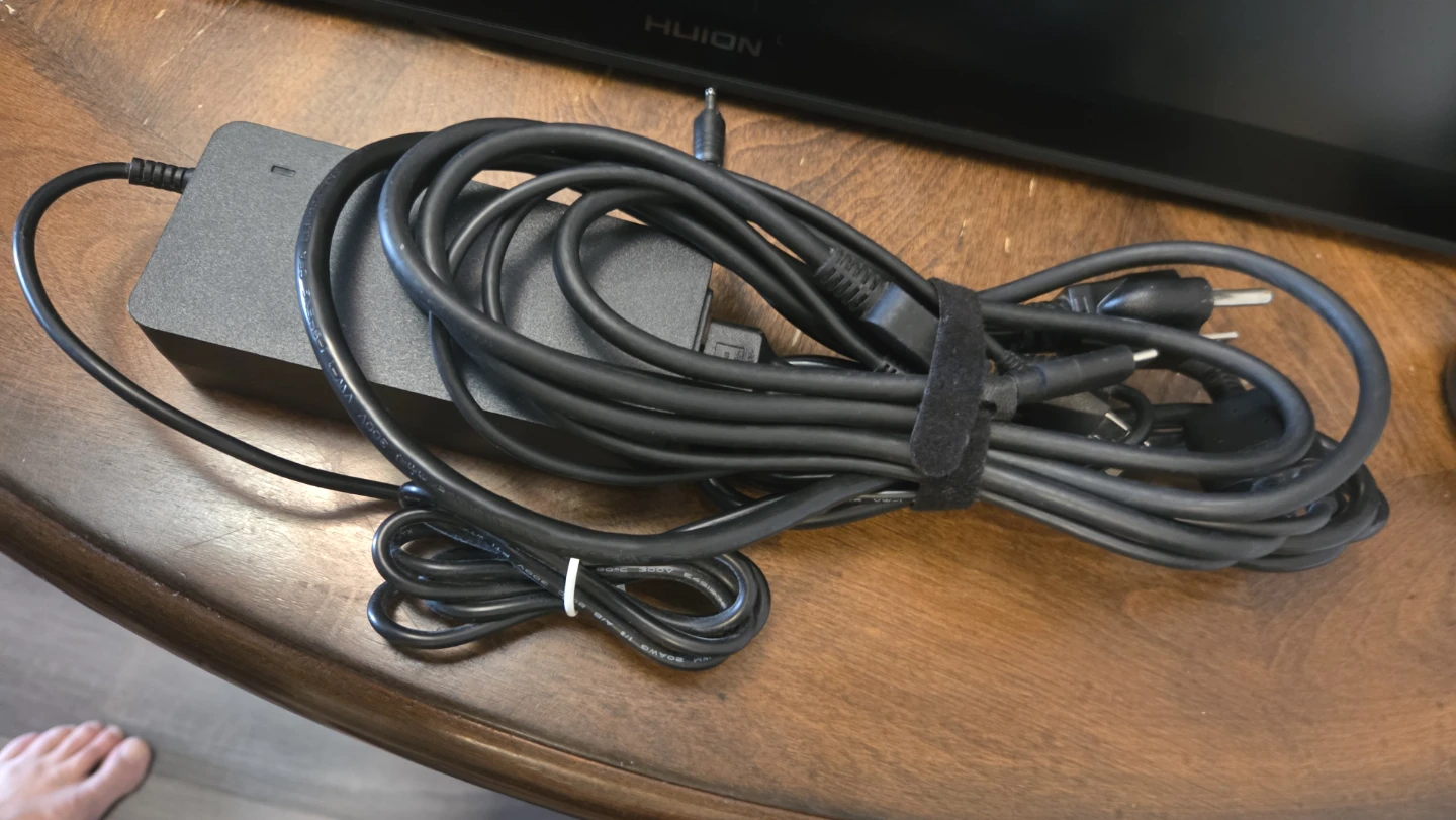 Huion Kamvas 22 Creative Pen Display - photo 2