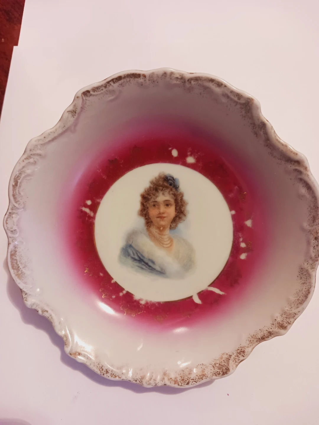 Antique 1880s Austrian Handpainted Portrait Bowl - photo 2