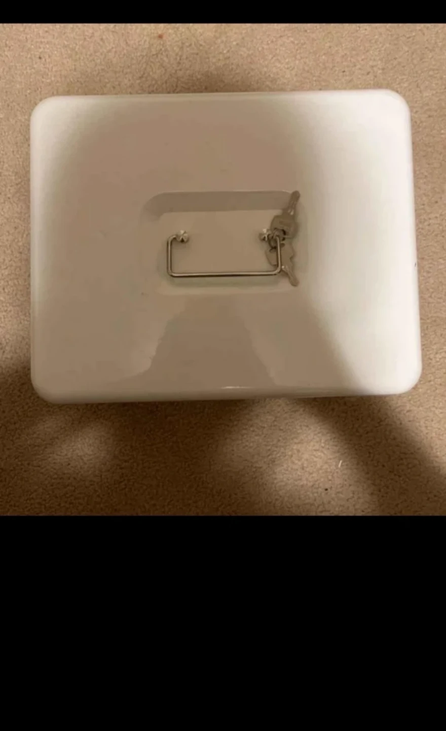 White Metal Cash Box with Keys